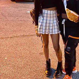 Pleated skirt